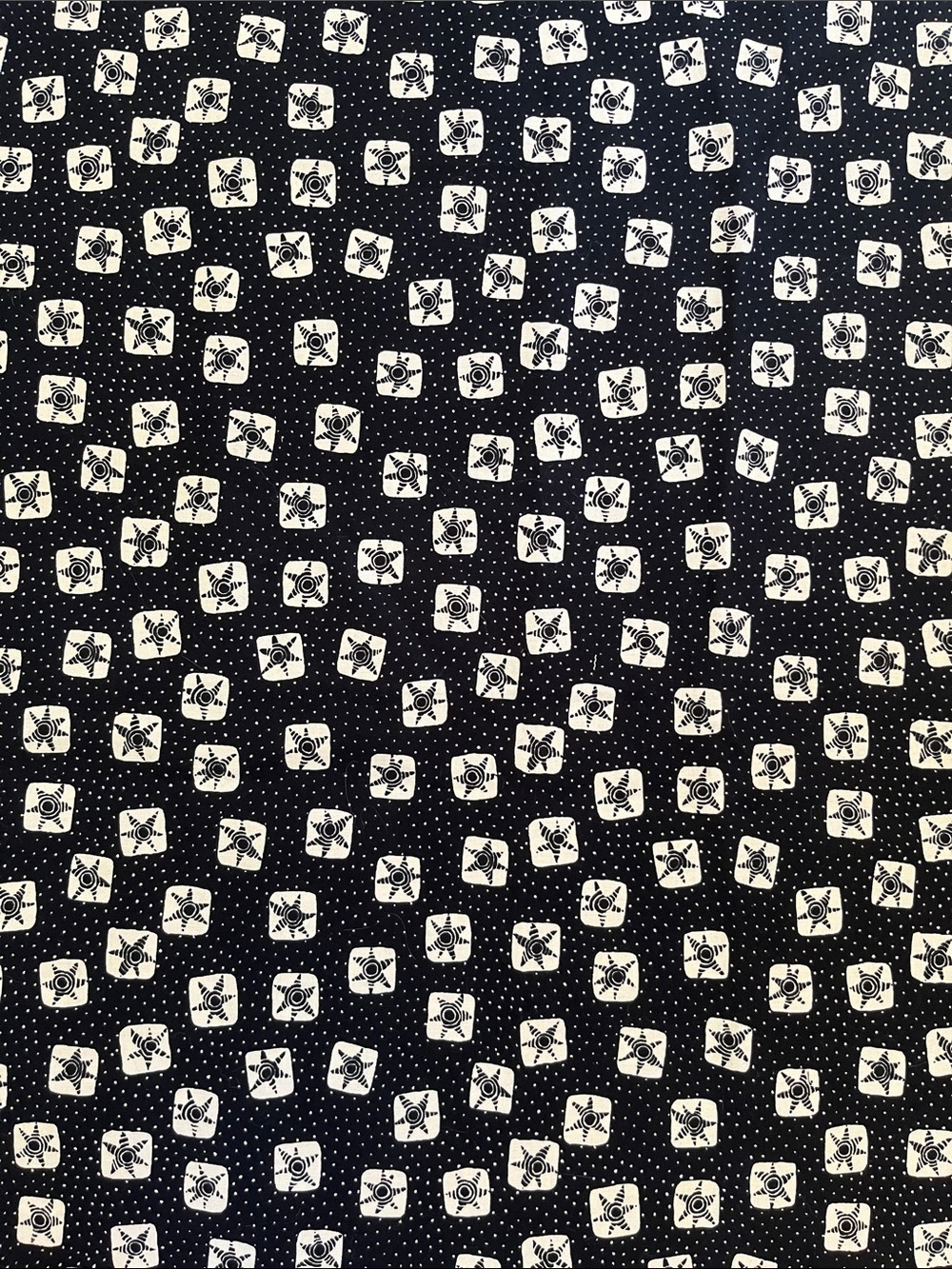 “Shibori star” Alexander Henry fabric 2006–39Lx44W